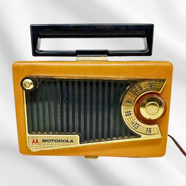 Motorola Tan Tube Radio 51L3