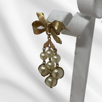 Pearly Bow Brooch